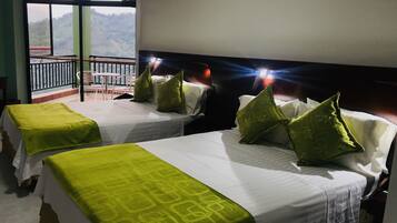 Kahden hengen huone | Näkymä vuoristoon