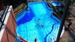 Indoor pool, open 9:00 AM to 9:00 PM, sun loungers - Casa Morales Hotel Internacional y Centro de Convenciones (Ibagué)