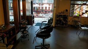 Hair salon