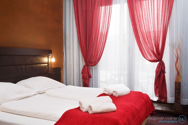 Double Room, Balcony