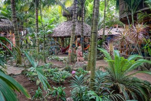 Interior - Balsa Surf Camp by Rotamundos (Manglaralto)