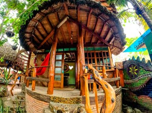 Standard Room | 1 bedroom, in-room safe, free WiFi - Balsa Surf Camp by Rotamundos (Manglaralto)