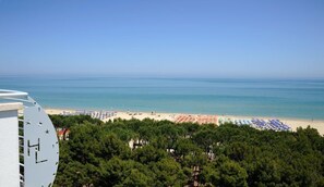 Beach/ocean view - Hotel Lido (Alba Adriatica)