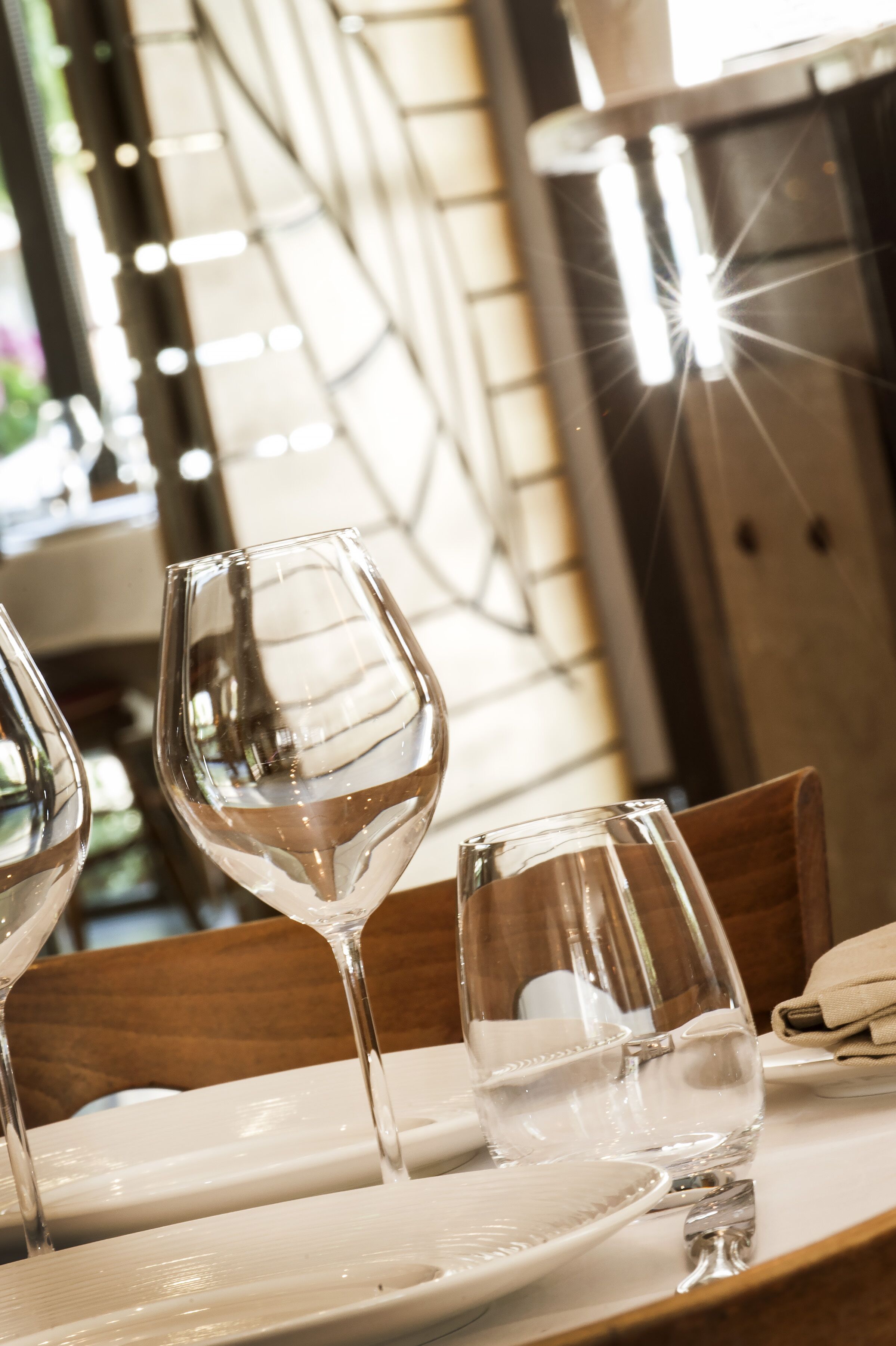 breakfast, lunch, dinner served; french cuisine