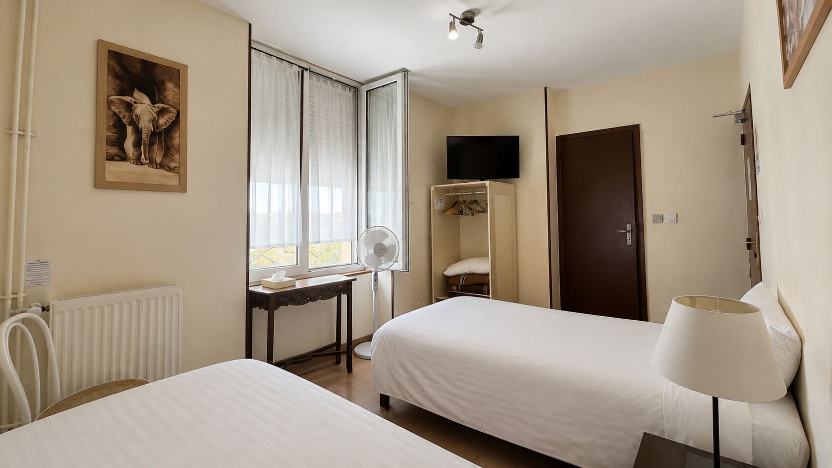 Standard Room, 2 Single Beds | Free WiFi