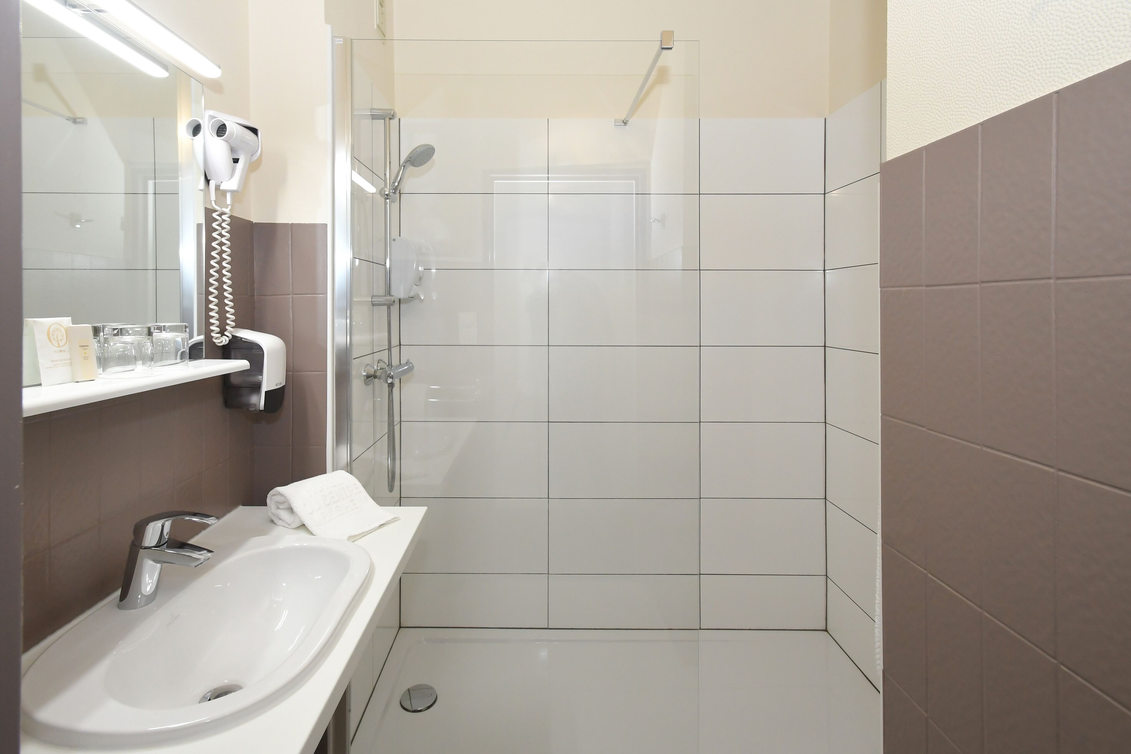 in-room safe, individually furnished, desk, soundproofing