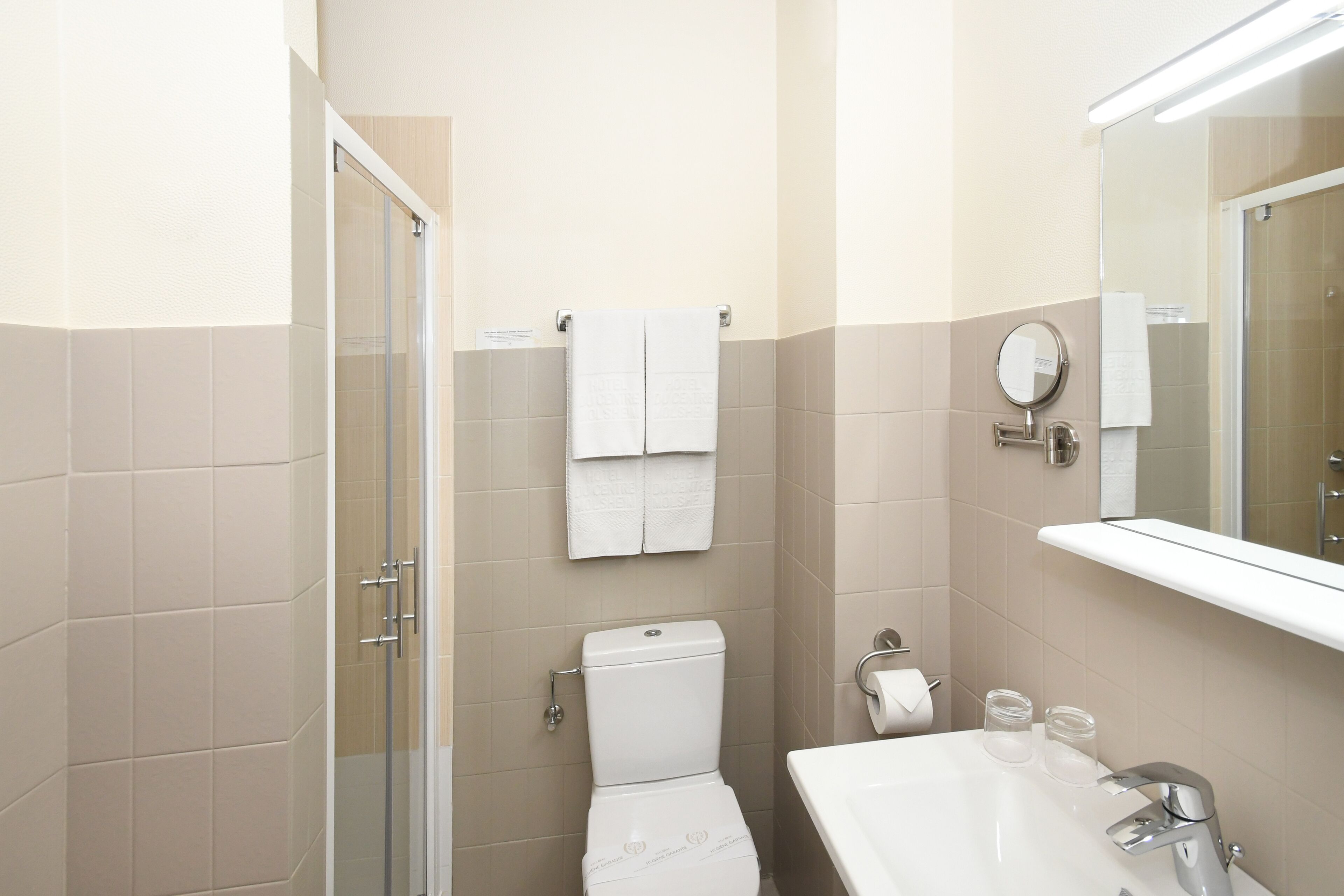 standard double room | bathroom | hair dryer