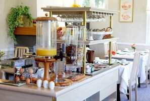 Lunch and dinner served - Hôtel Beau Site (Val-d'Arcomie)