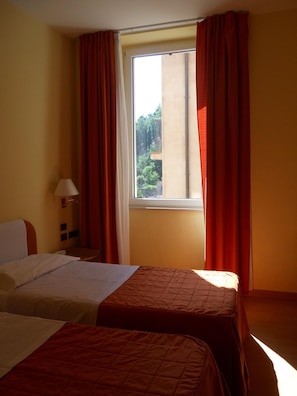 Room - Albergo Italia (Urbino)