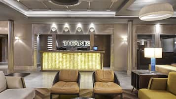 Siddeområde i lobbyen