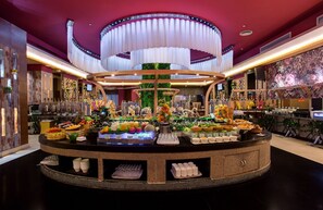 Daily buffet breakfast for a fee