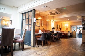 Restaurant - Abbeyfield By Chef and Brewer collection (Kenilworth)