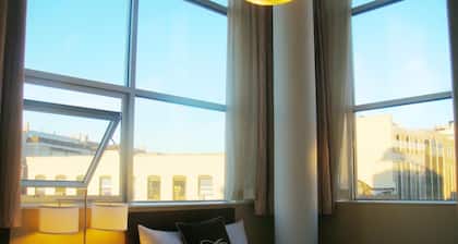 Pointe Plaza Hotel