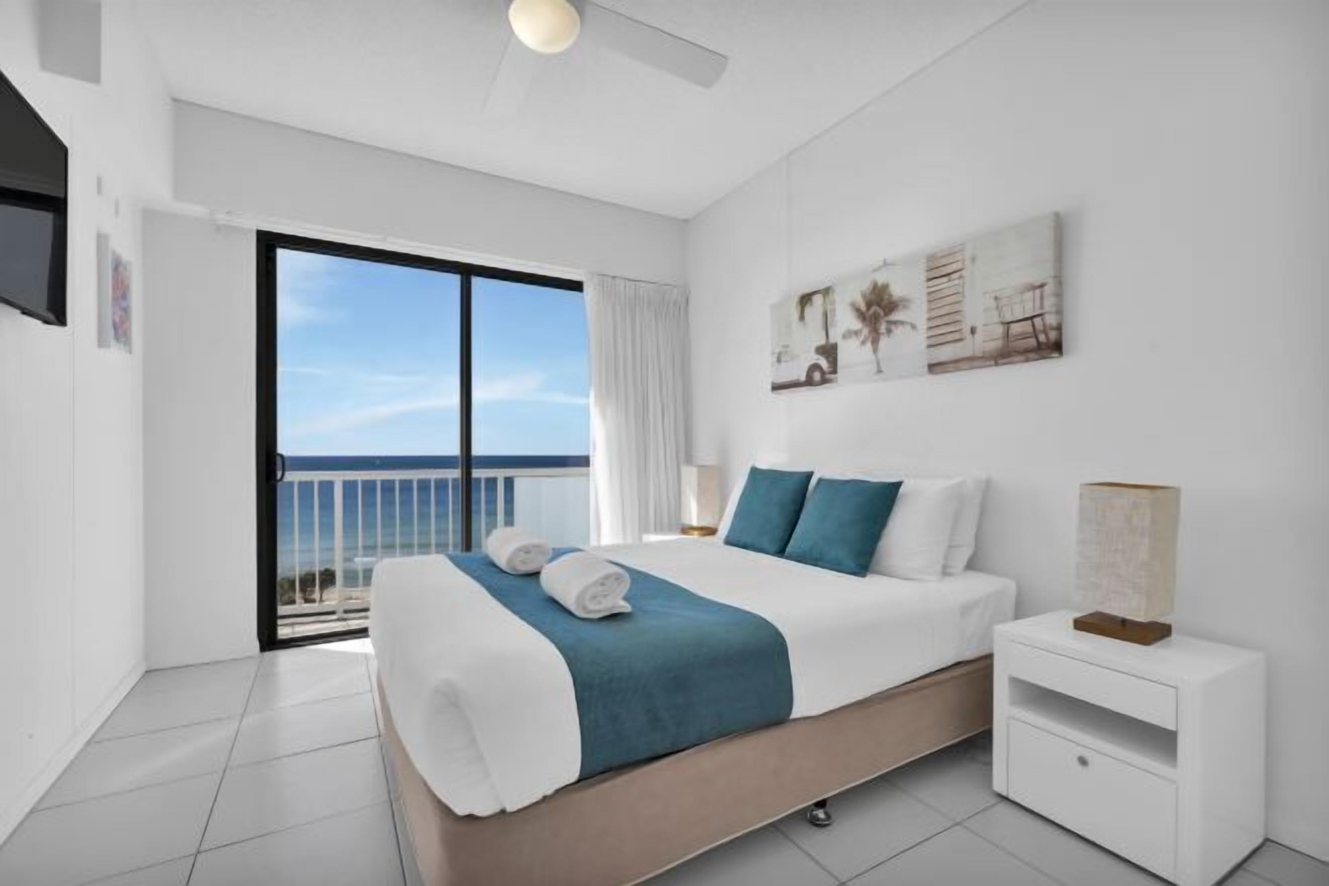 1 chambre, décoration personnalisée, ameublement personnalisé