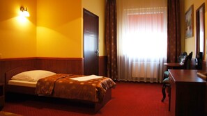 Double Room | In-room safe, desk, iron/ironing board, free cribs/infant beds