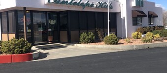 Antelope Hills Inn