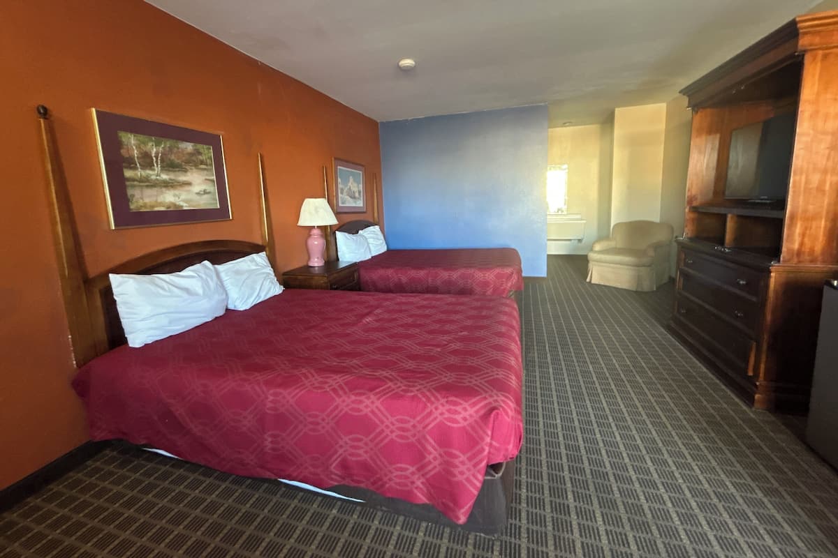 Phòng, 1 giường đôi, không hút thuốc | Bàn, bàn ủi/dụng cụ ủi quần áo, truy cập Internet không dây miễn phí