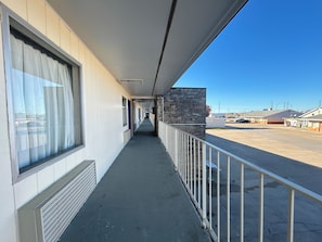 Lobby - Knights Inn By Capital O Emporia I 35 (Emporia)