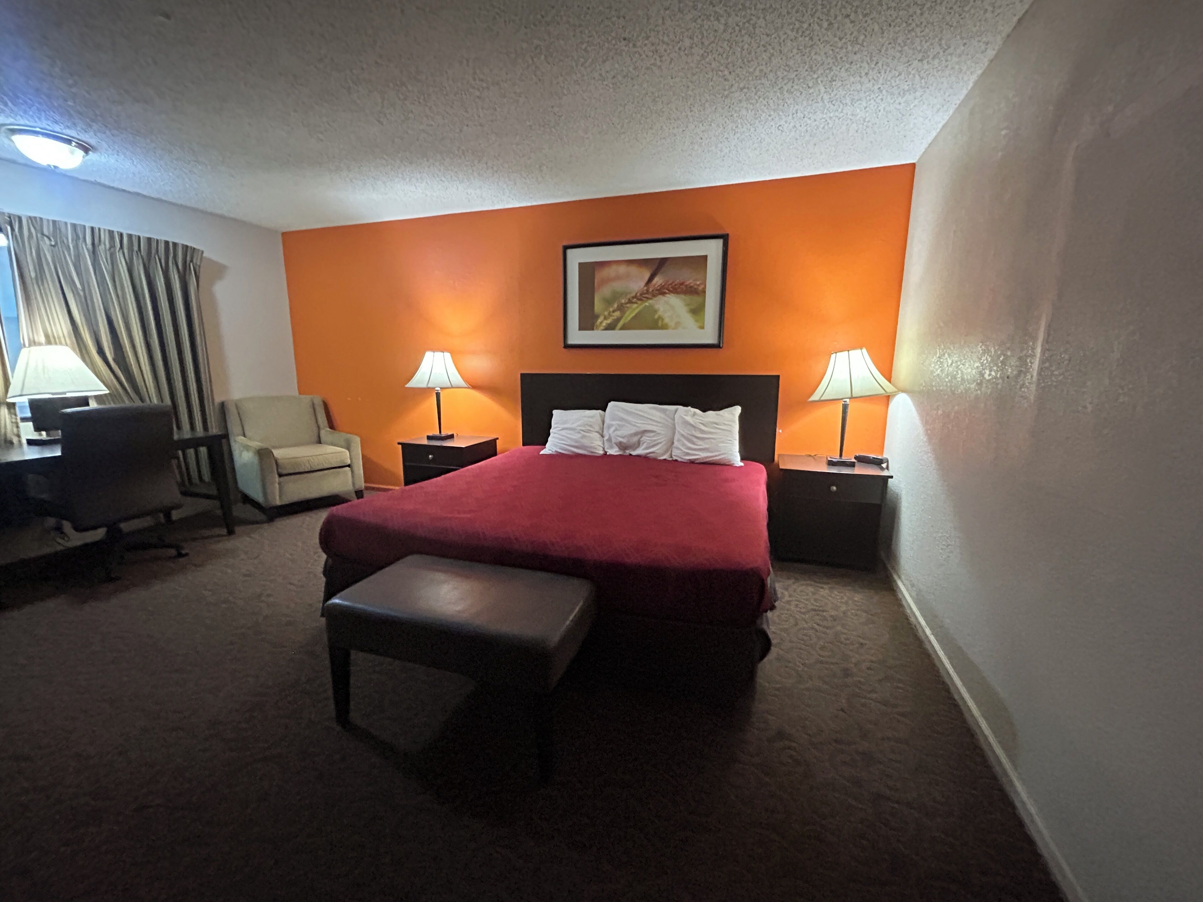 Habitación, 1 cama de matrimonio, no fumadores | Escritorio, tabla de planchar con plancha, wifi gratis y ropa de cama