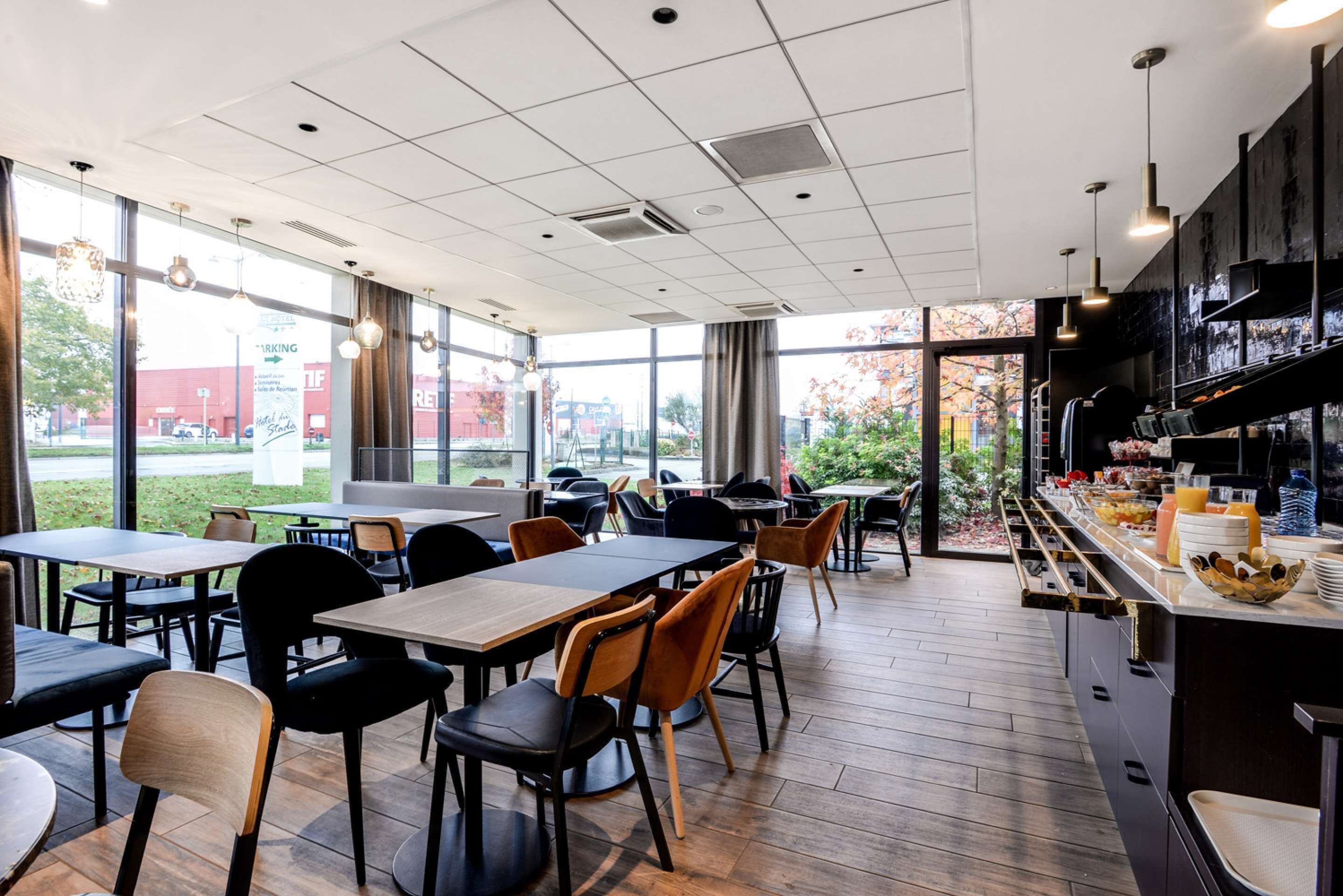 daily buffet breakfast (eur 13 per person)