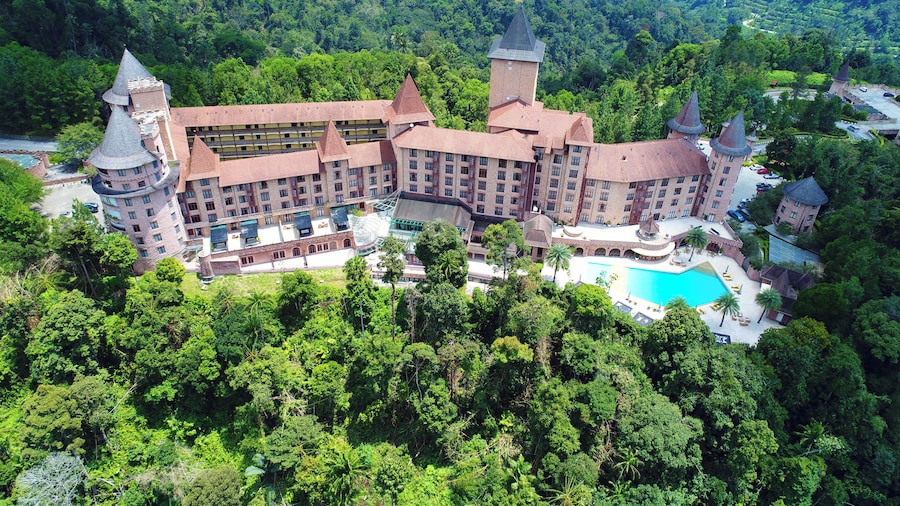 The Chateau Spa & Wellness Resort