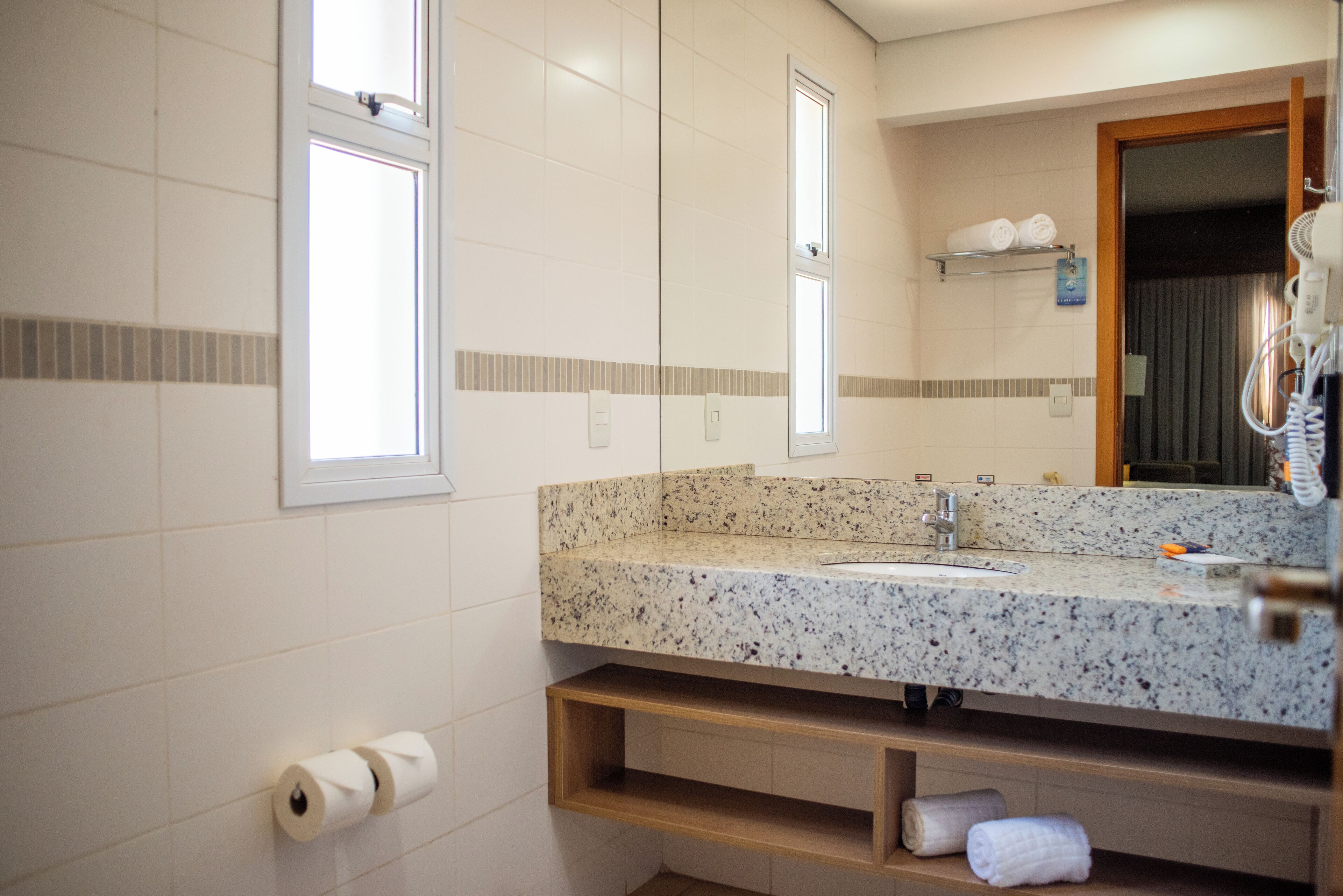 deluxe double room, 1 double bed | bathroom | shower, free toiletries, hair dryer, towels