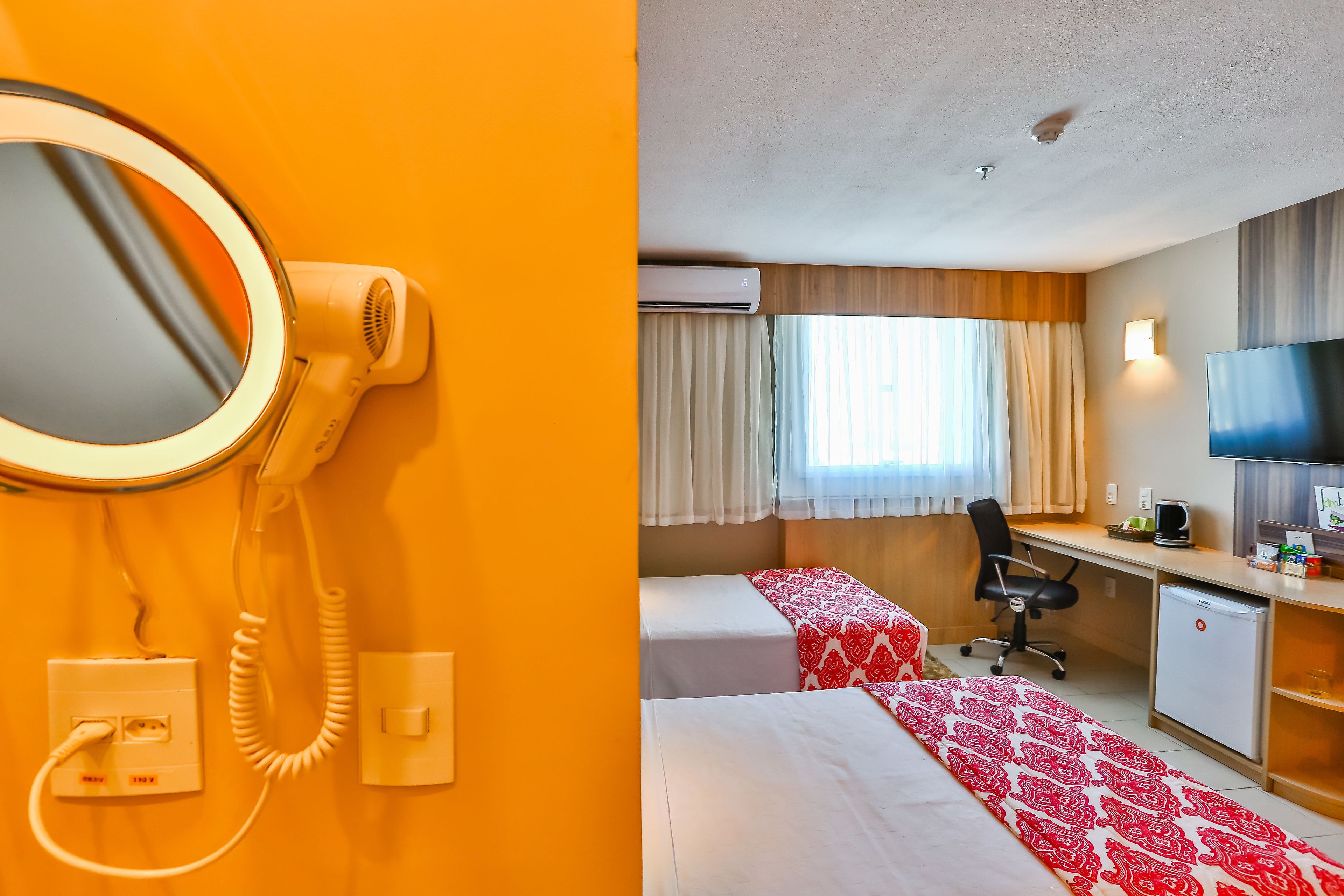 pillow-top beds, minibar, in-room safe, laptop workspace