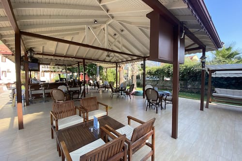 Bar (en el alojamiento)