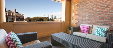 Traditional Balcony Room | Balcony