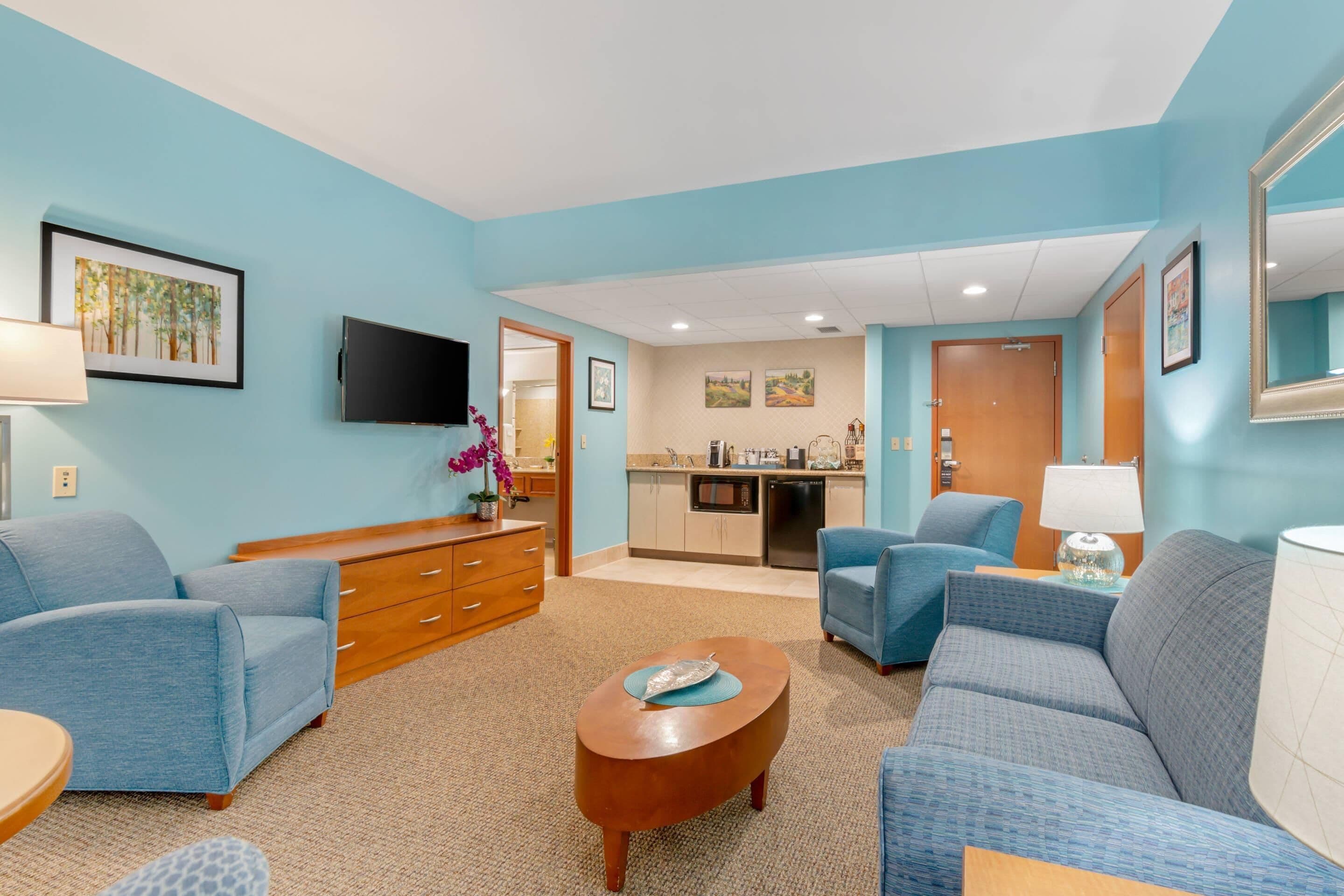 Caja de seguridad en la habitación y escritorio 