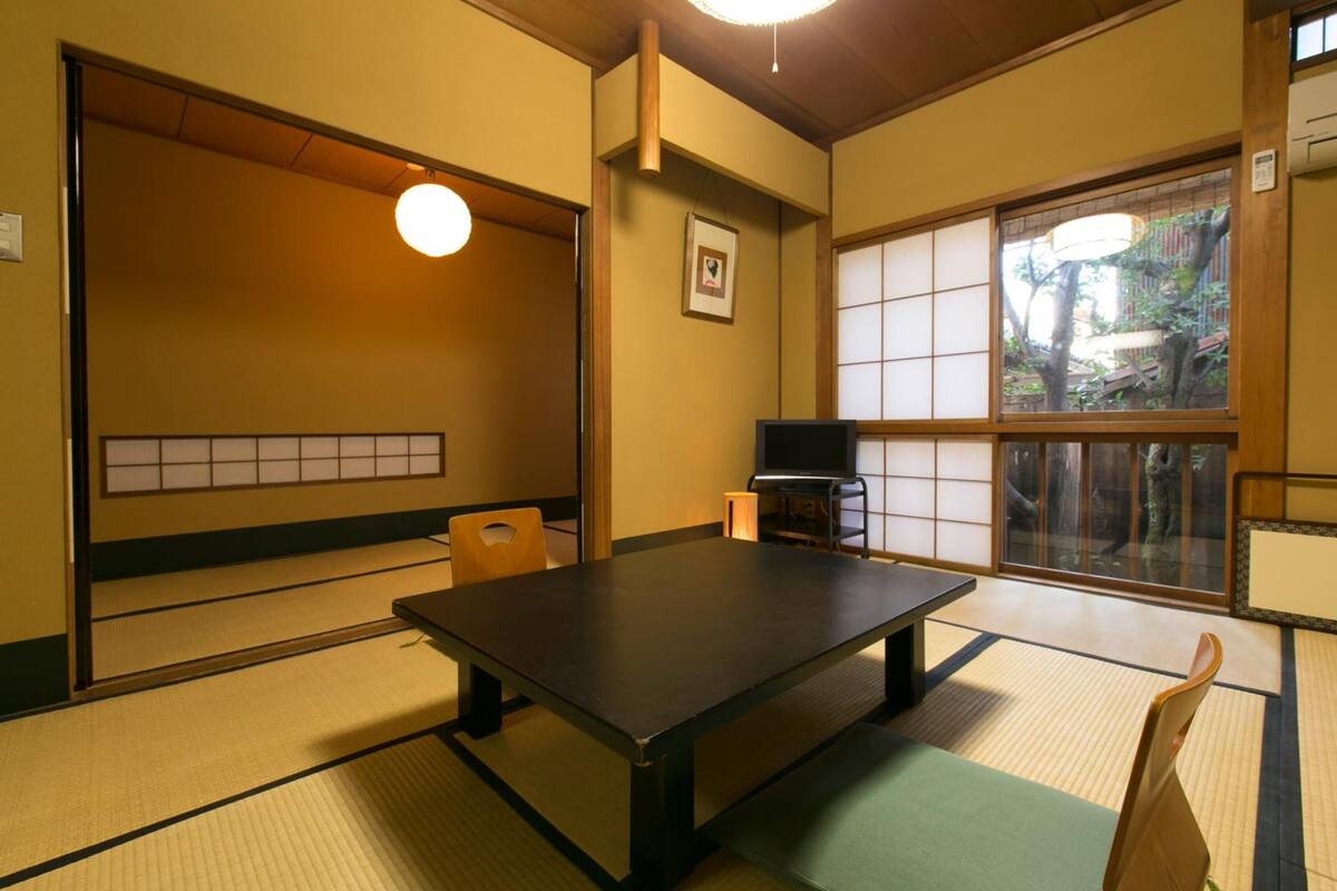 傳統客房, 私人浴室 (Japanese Room) | 房內夾萬