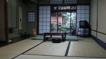 Traditional Room, Private Bathroom (Japanese Room) | In-room safe