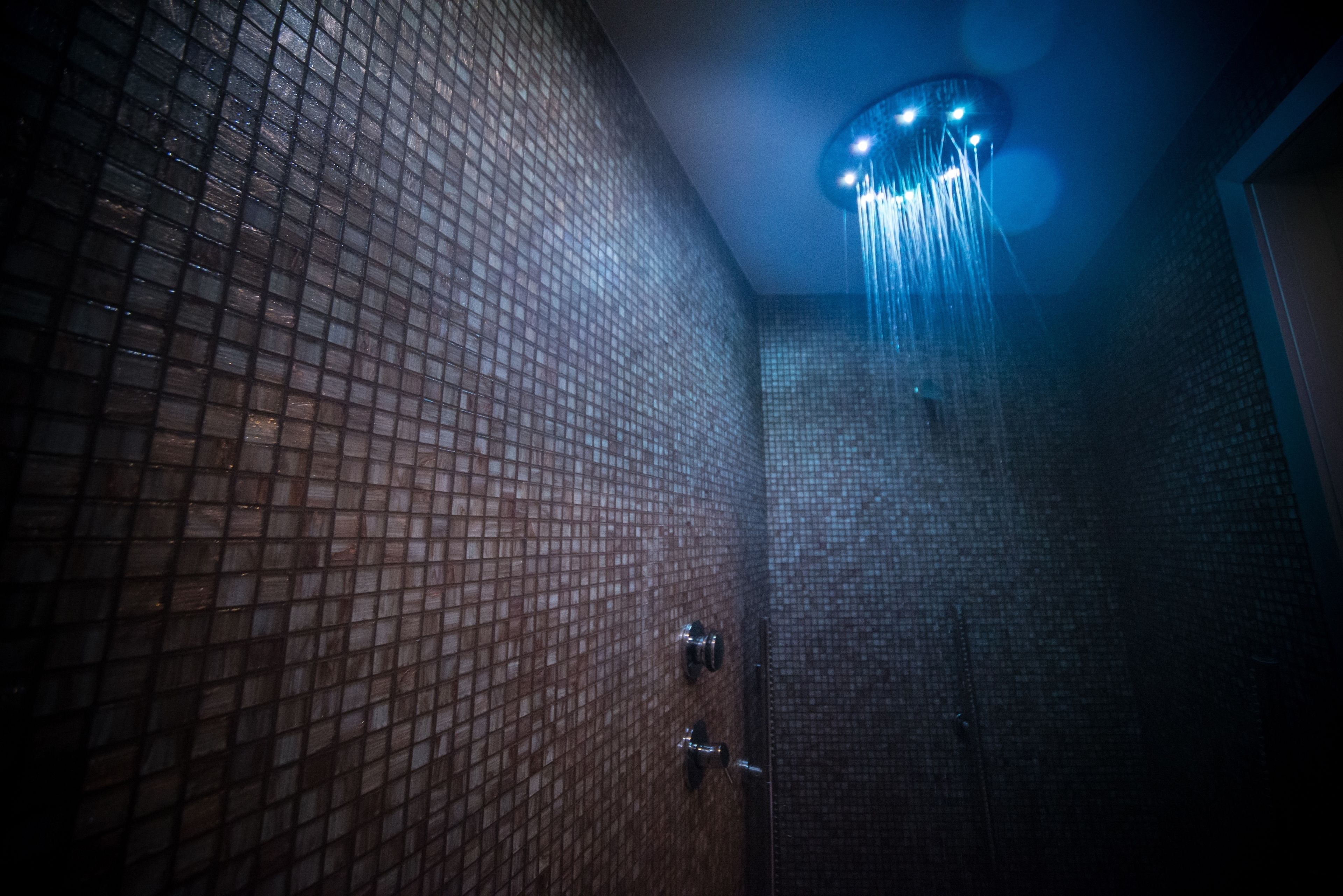 couples treatment room(s), sauna, hot tub, turkish bath/hammam