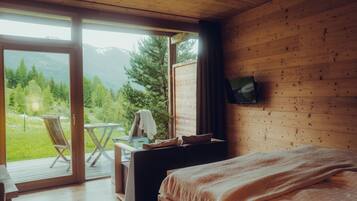 Garden Room | Allergikerbettwaren, Zimmersafe, individuell eingerichtet, Schreibtisch