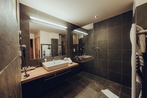 Bathroom - Forsthofalm (Leogang)