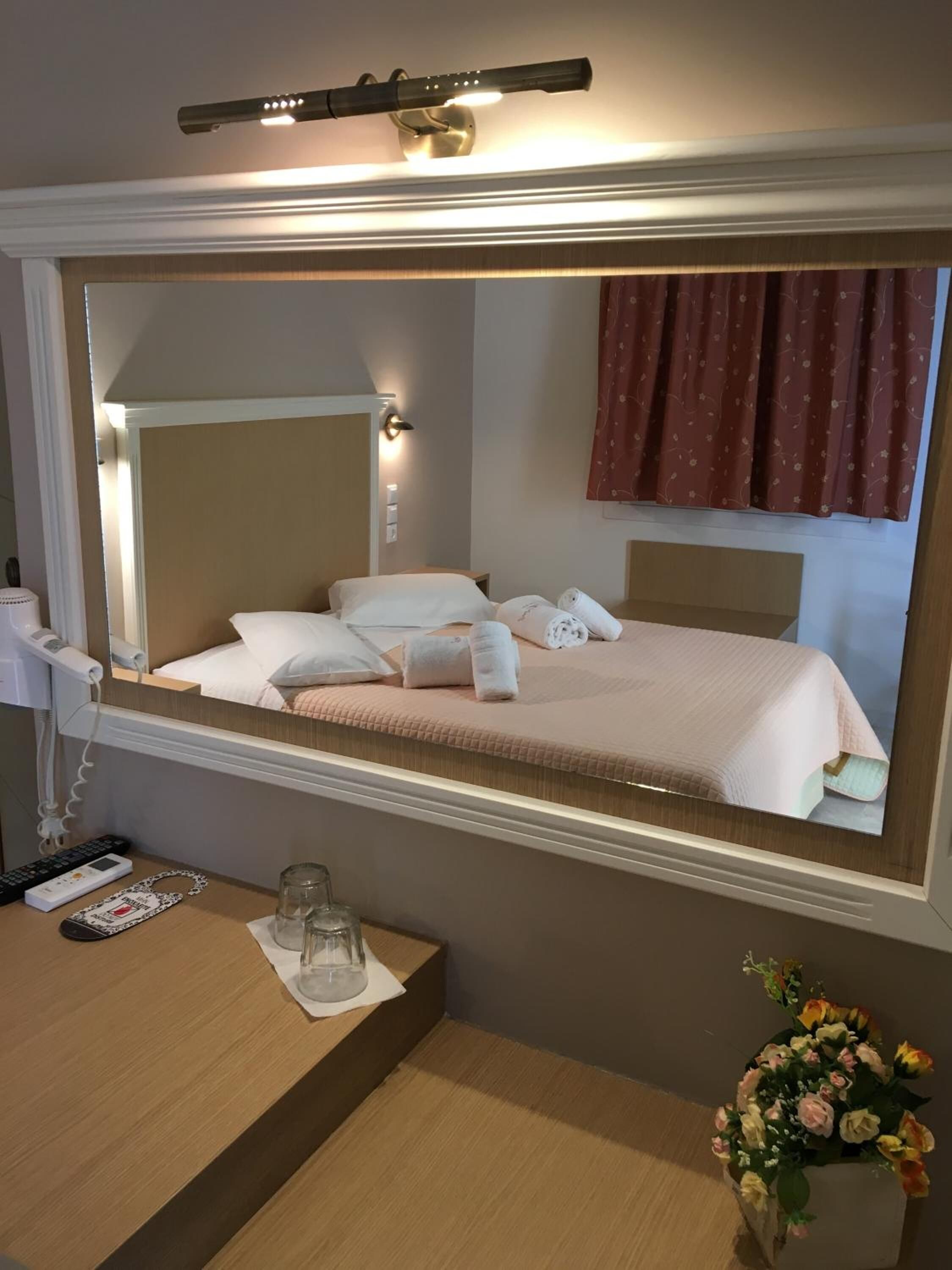 free cots/infant beds, free wifi, bed sheets