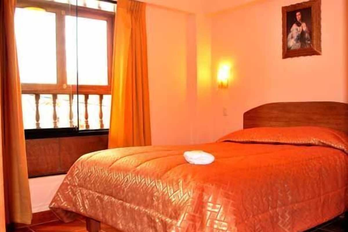 Single Room | In-room safe, free WiFi