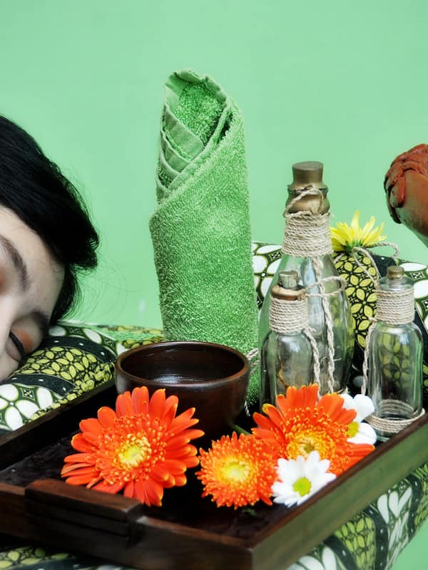 Body treatments, aromatherapy, body scrubs, massages