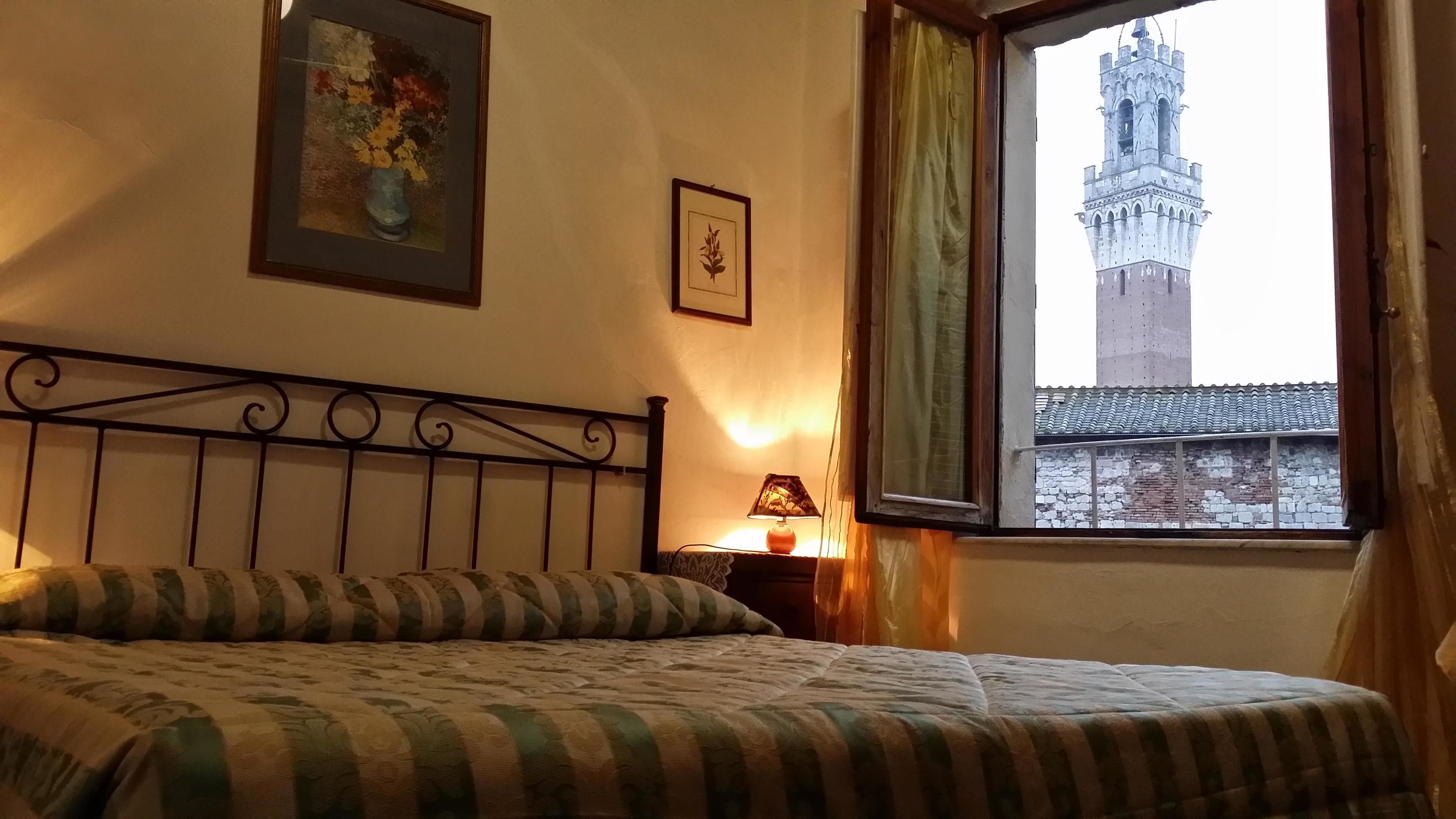 Minibar, cots/infant beds, free WiFi