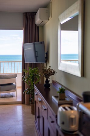 ดีลักซ์สตูดิโอ | Wi-Fi ฟรี