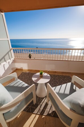 ดีลักซ์สตูดิโอ | Wi-Fi ฟรี