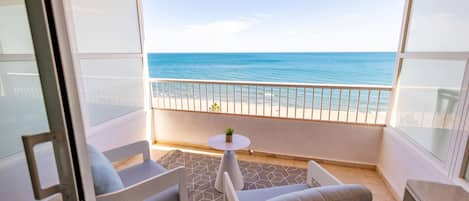 Deluxe Studio | Free WiFi