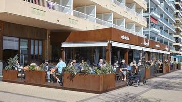 Bar (en la propiedad)