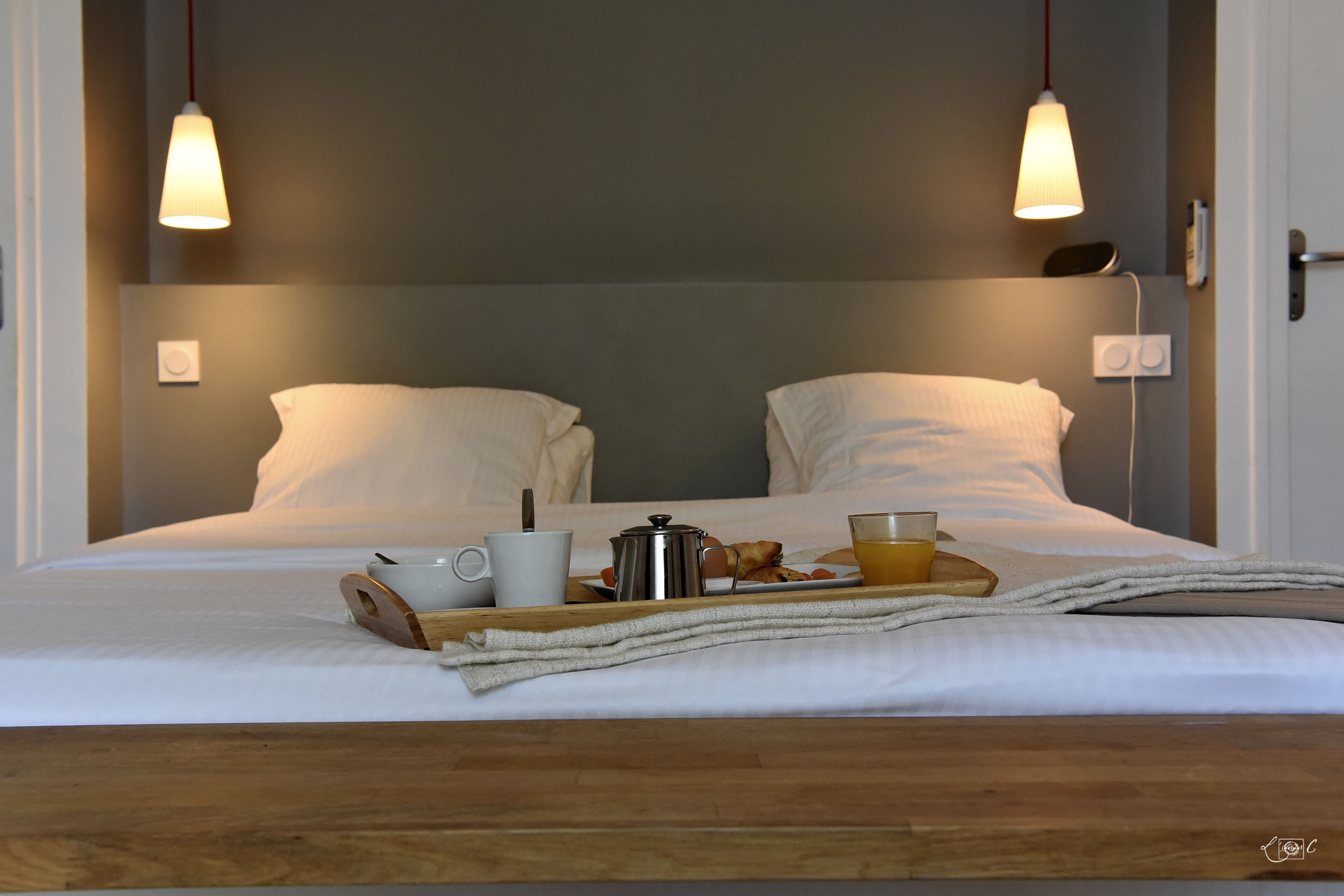 standard single room | minibar, in-room safe, desk, soundproofing