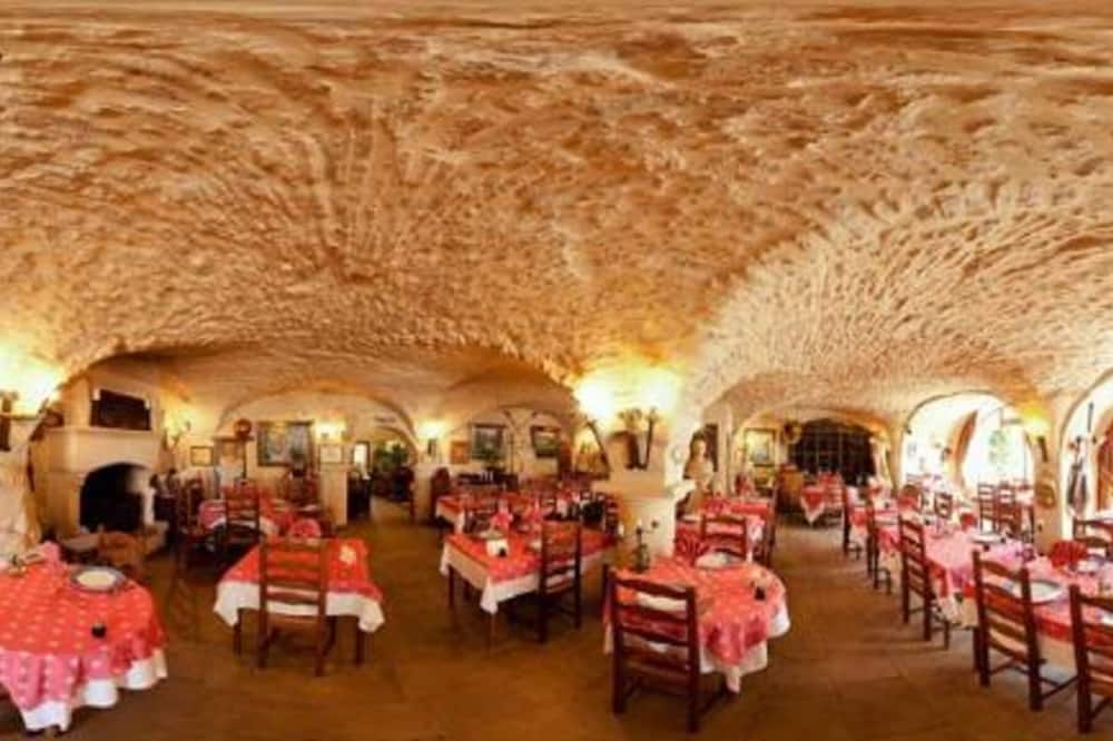 Hostellerie Saint Martin