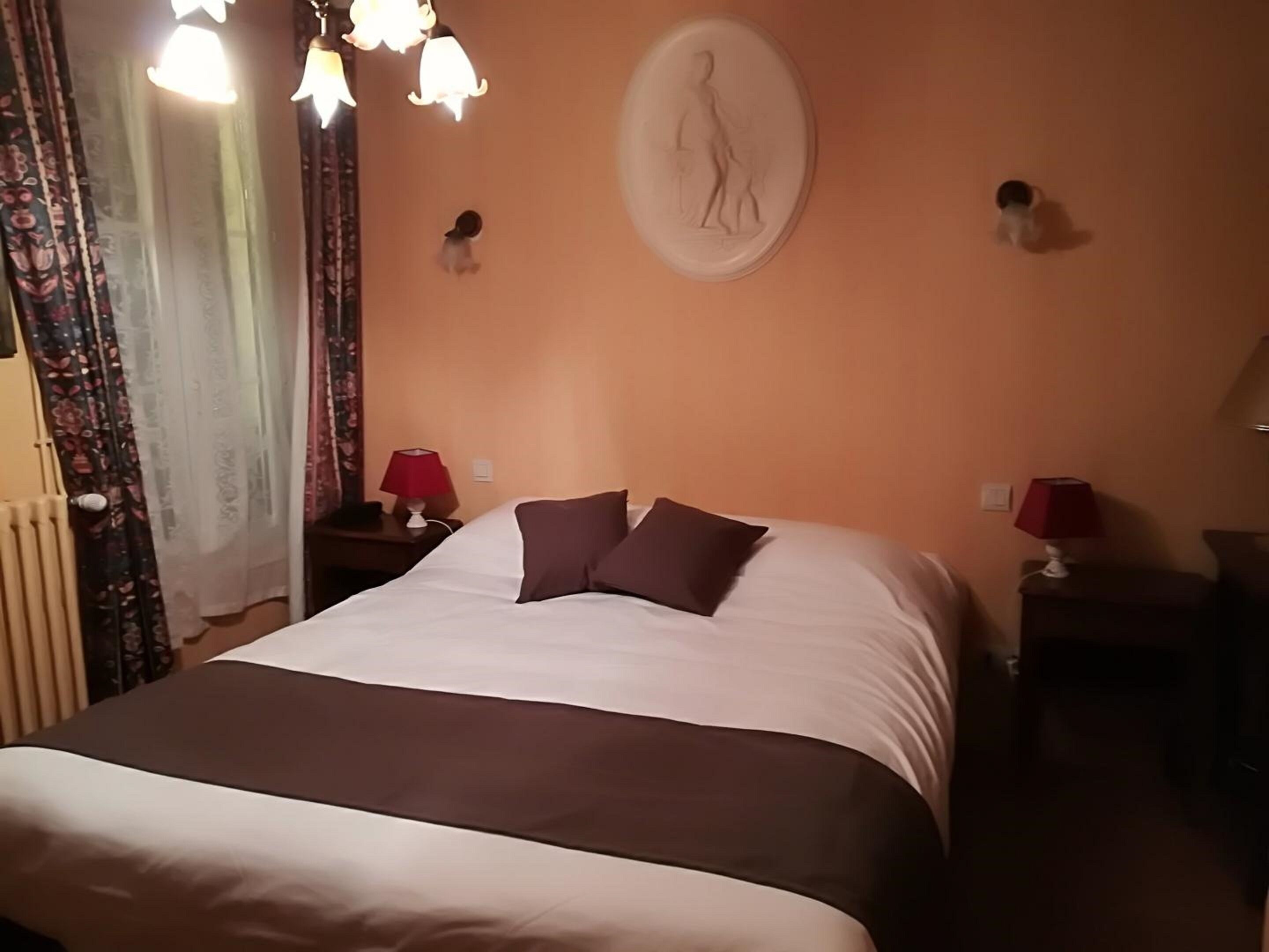 double room | in-room safe, free wifi, bed sheets