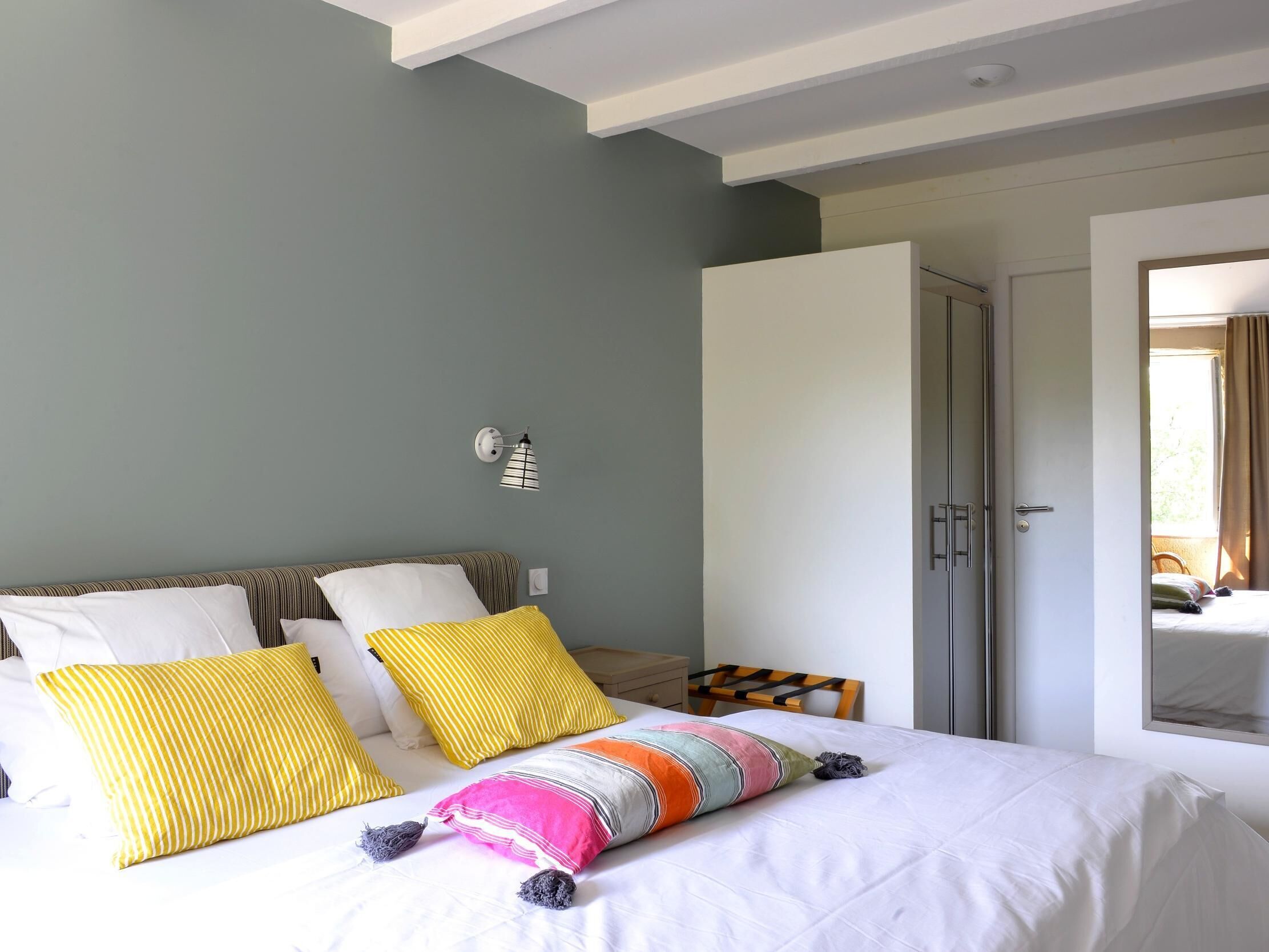 Premium bedding, soundproofing, iron/ironing board