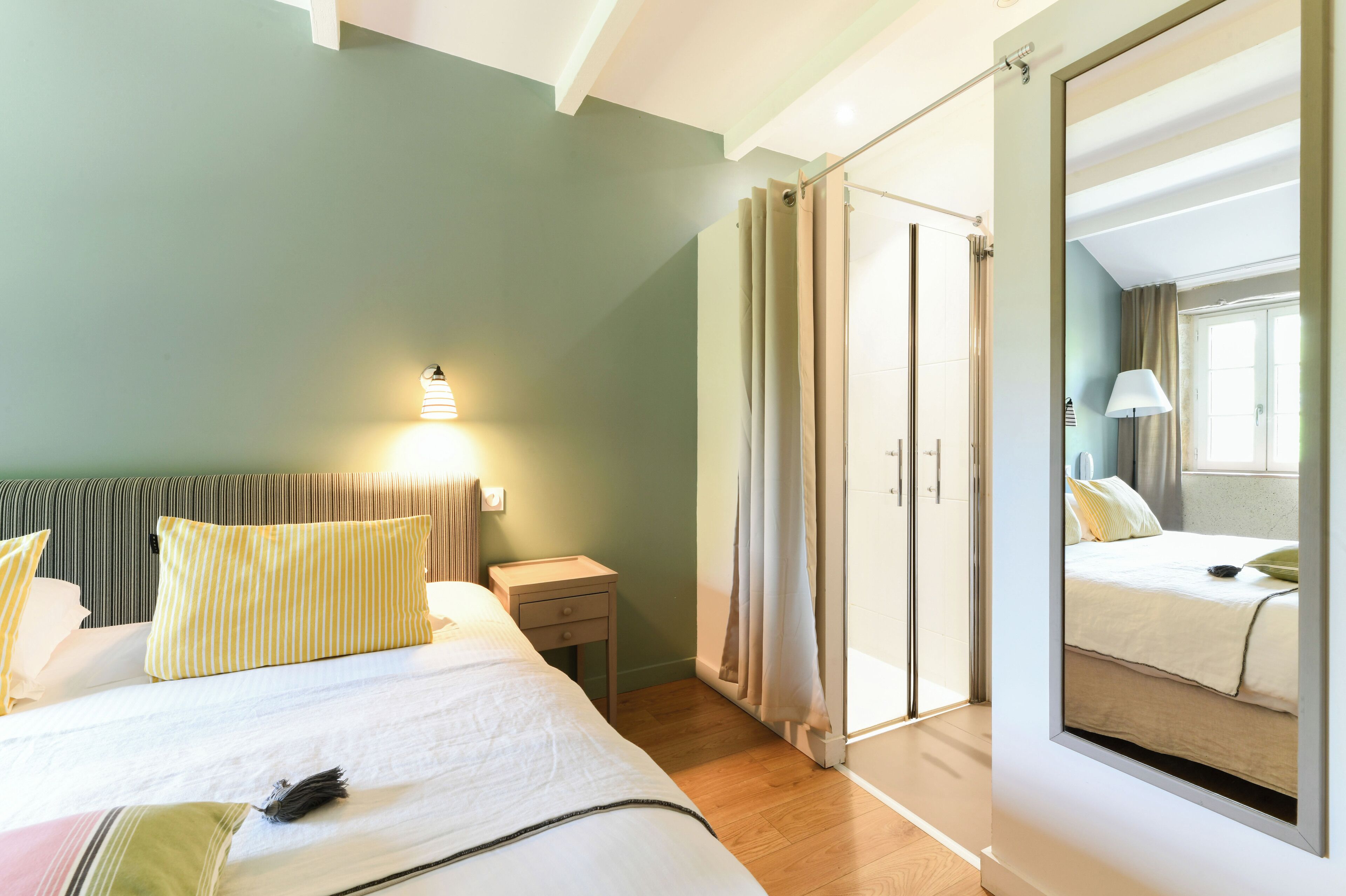 comfort double room | premium bedding, soundproofing, iron/ironing board