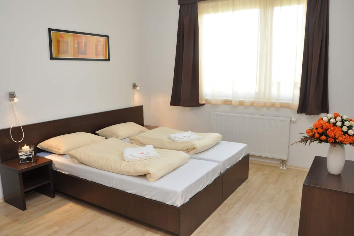 In-room safe, blackout curtains, soundproofing, free WiFi