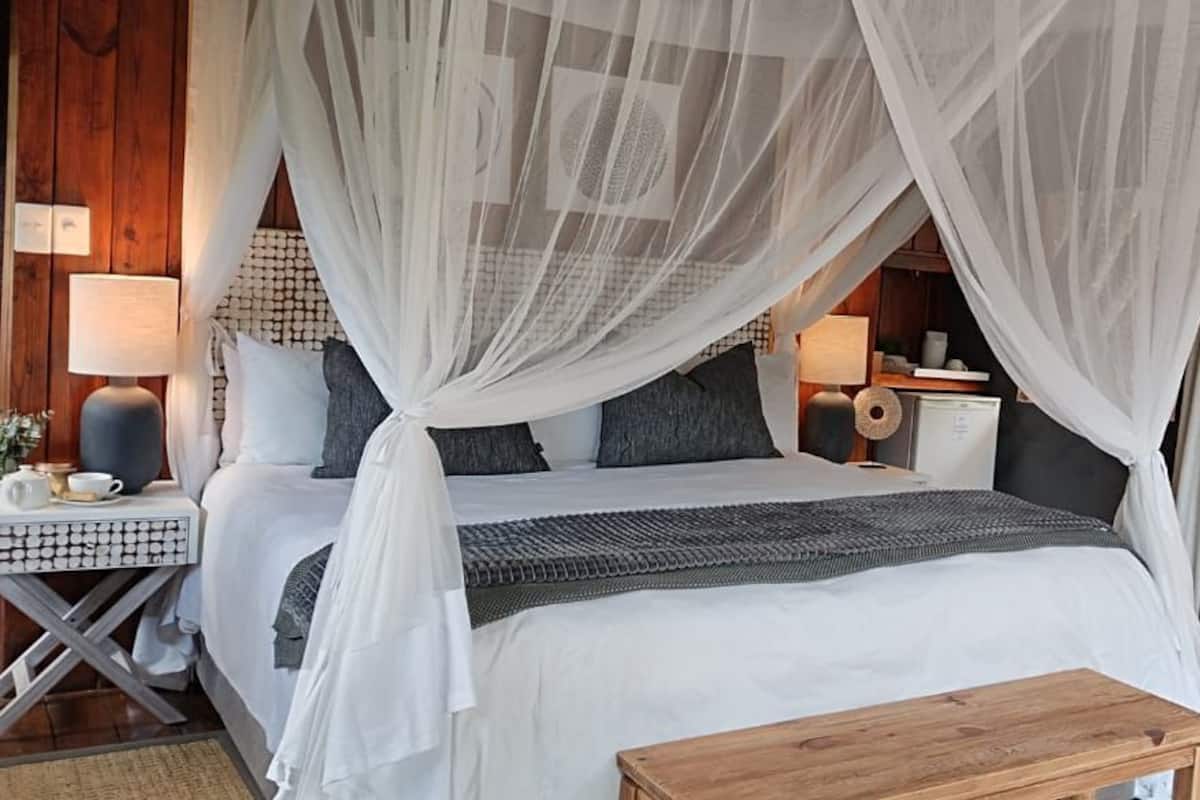 Luxury Double Room | Egyptian cotton sheets, premium bedding, down comforters